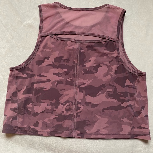 Lululemon Cropped Tank - Picture 2 of 4